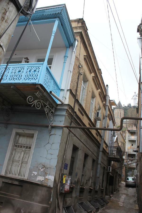 Cozy Apartment In Center Of Old Tbilisi Exterior photo