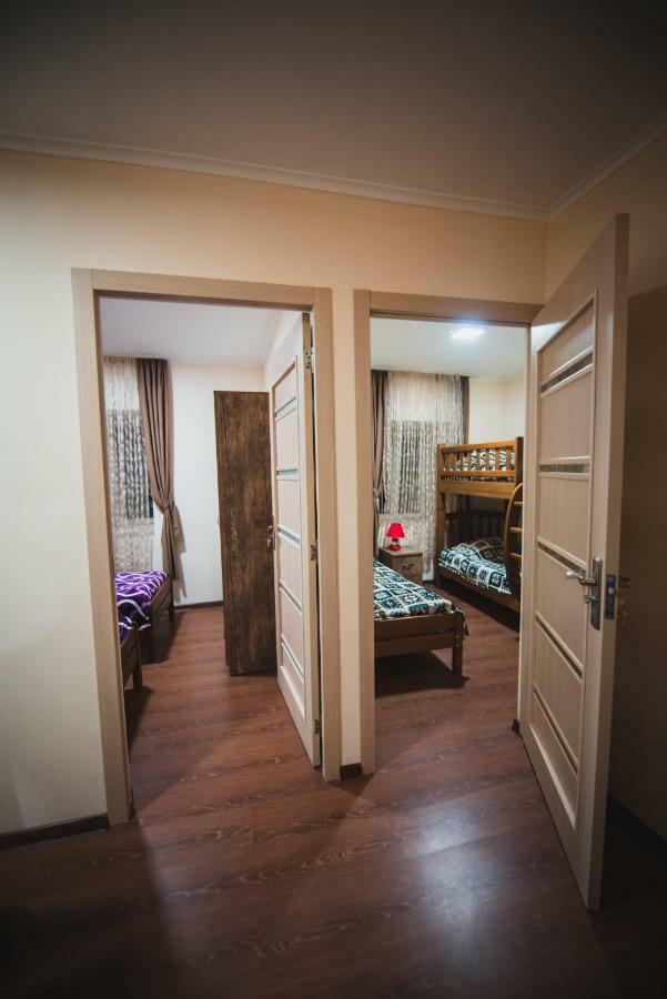 Cozy Apartment In Center Of Old Tbilisi Exterior photo